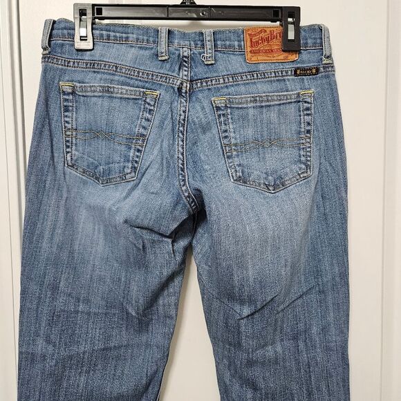 Lucky Brand Cropped Jeans Women's 6/28 (30x24) Blue Straight Leg Low Rise GUC - Picture 1 of 9